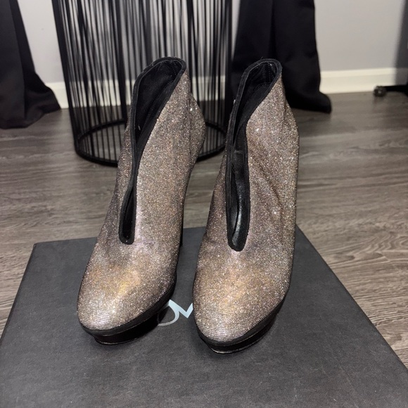 Brian Atwood Glitter Heels size 8 - Picture 2 of 5